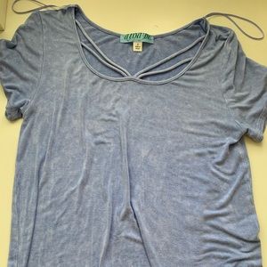 Blue criss cross t shirt